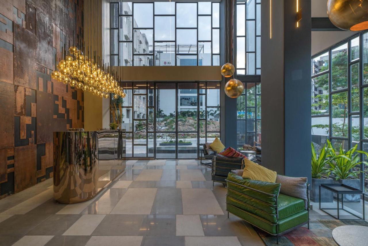 Hotel B plus L Haïdarabad Extérieur photo